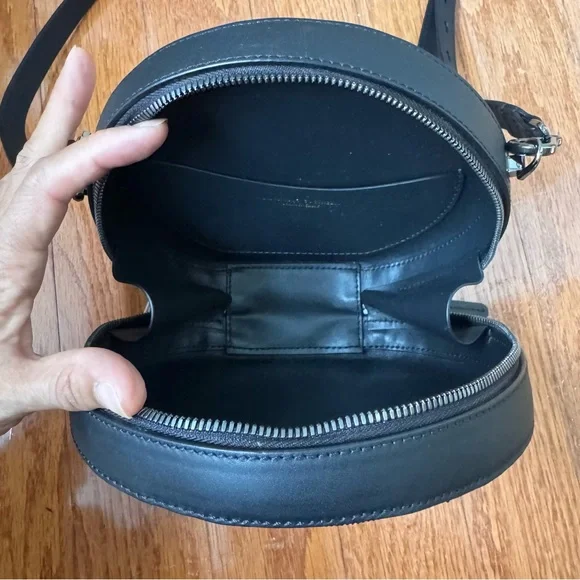 Brunello Cucinelli Round Raffia & Monili Crossbody Bag - Picture 9 of 13